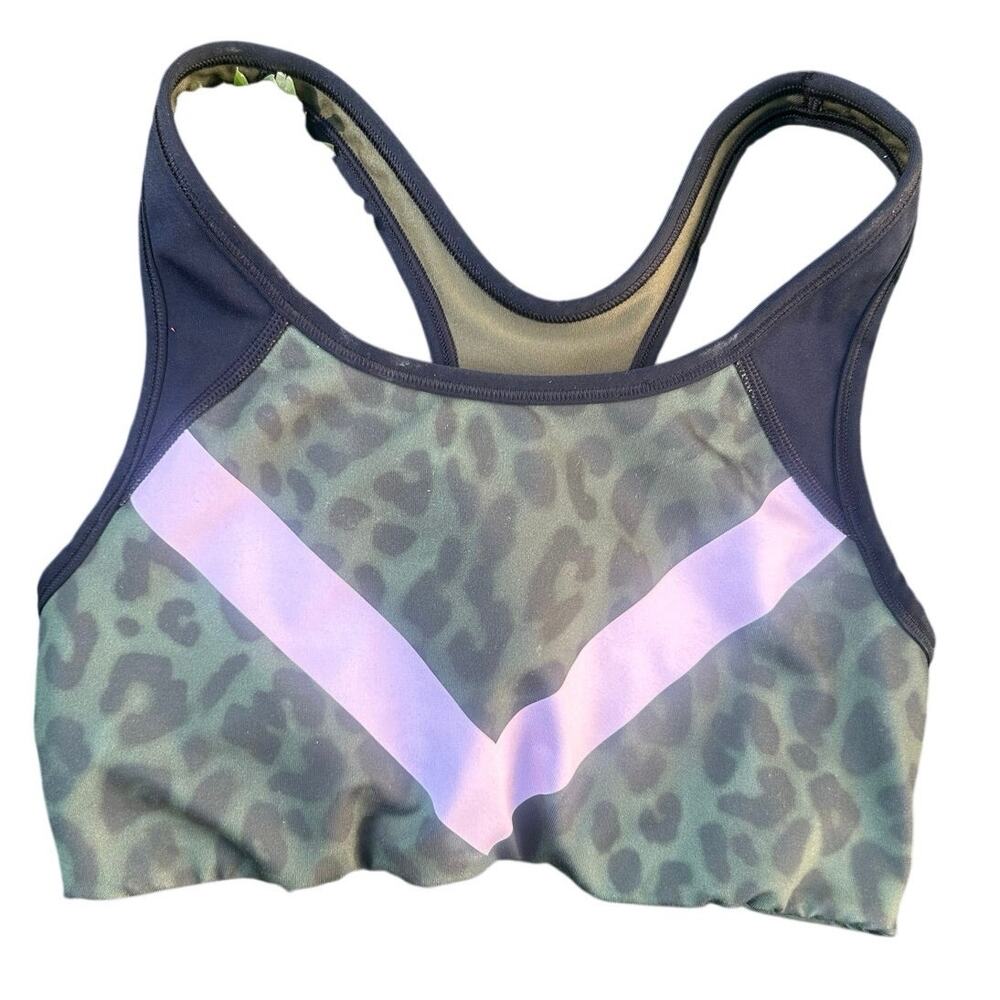PINK Victoria’s Secret Ultimate Sports Bra M Camo Leopard Racerback Athletic Top
